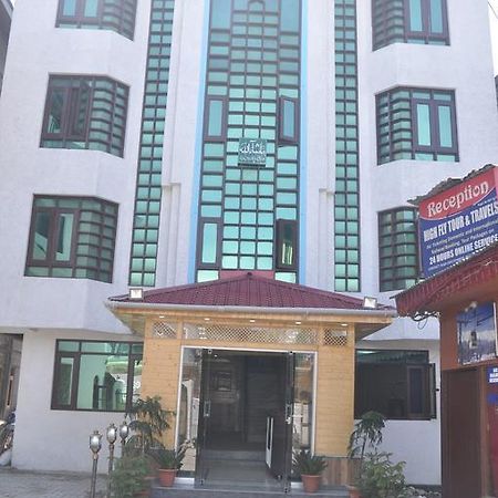Durgjan Hotel Azad מראה חיצוני תמונה